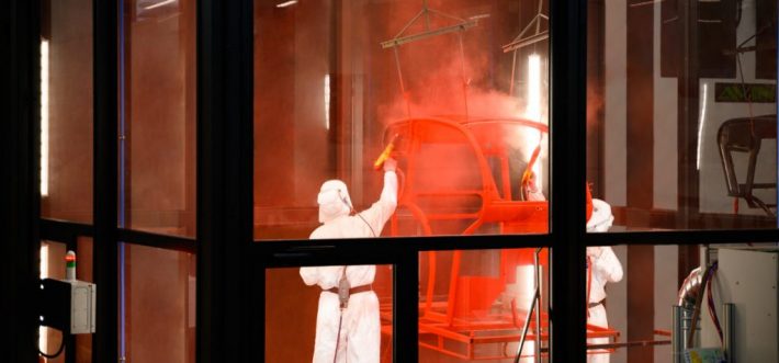 Verniciatura polvere rosso zoccarato